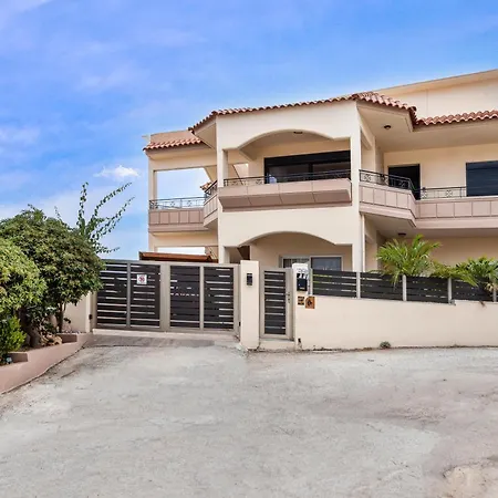Maximos House * Afantou